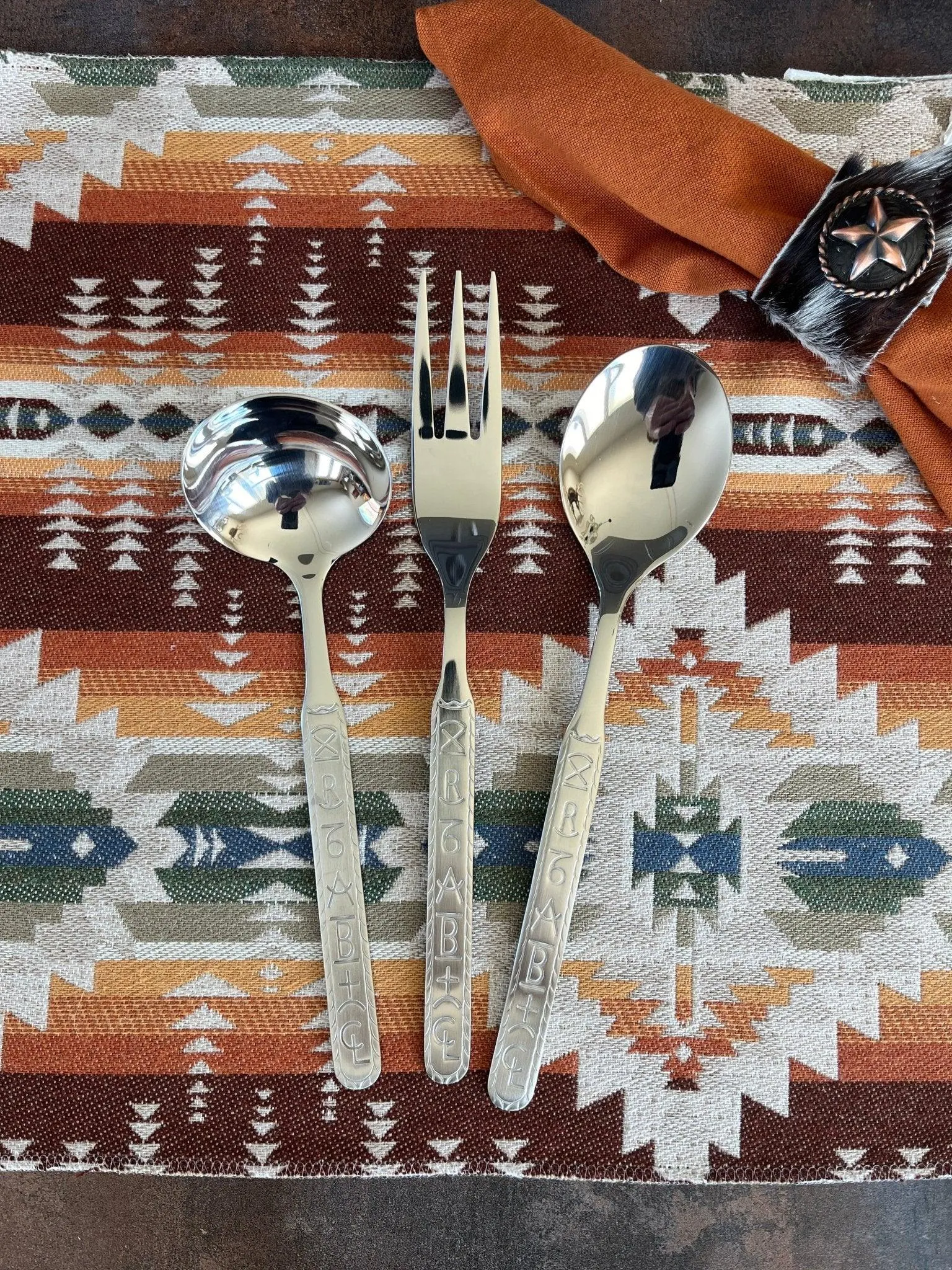 Branded Western Serving Set