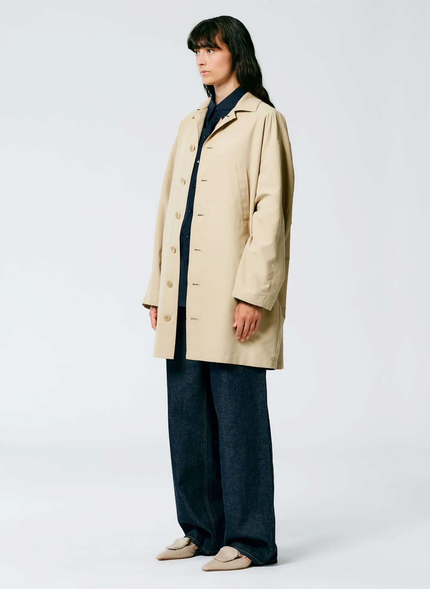 Clyde Oversized Fluid Labcoat