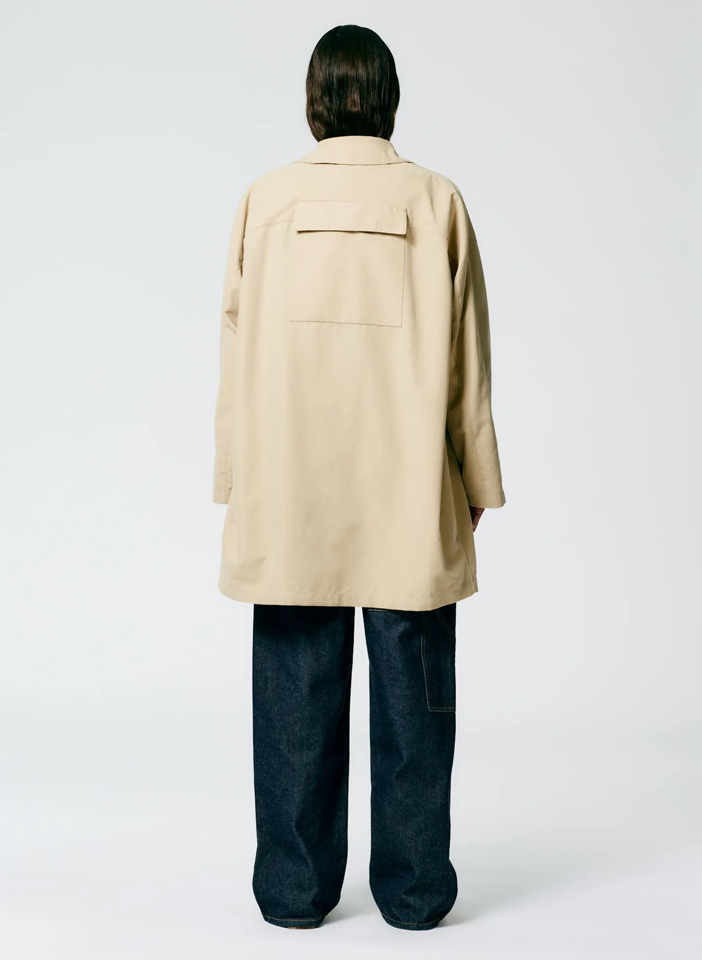 Clyde Oversized Fluid Labcoat