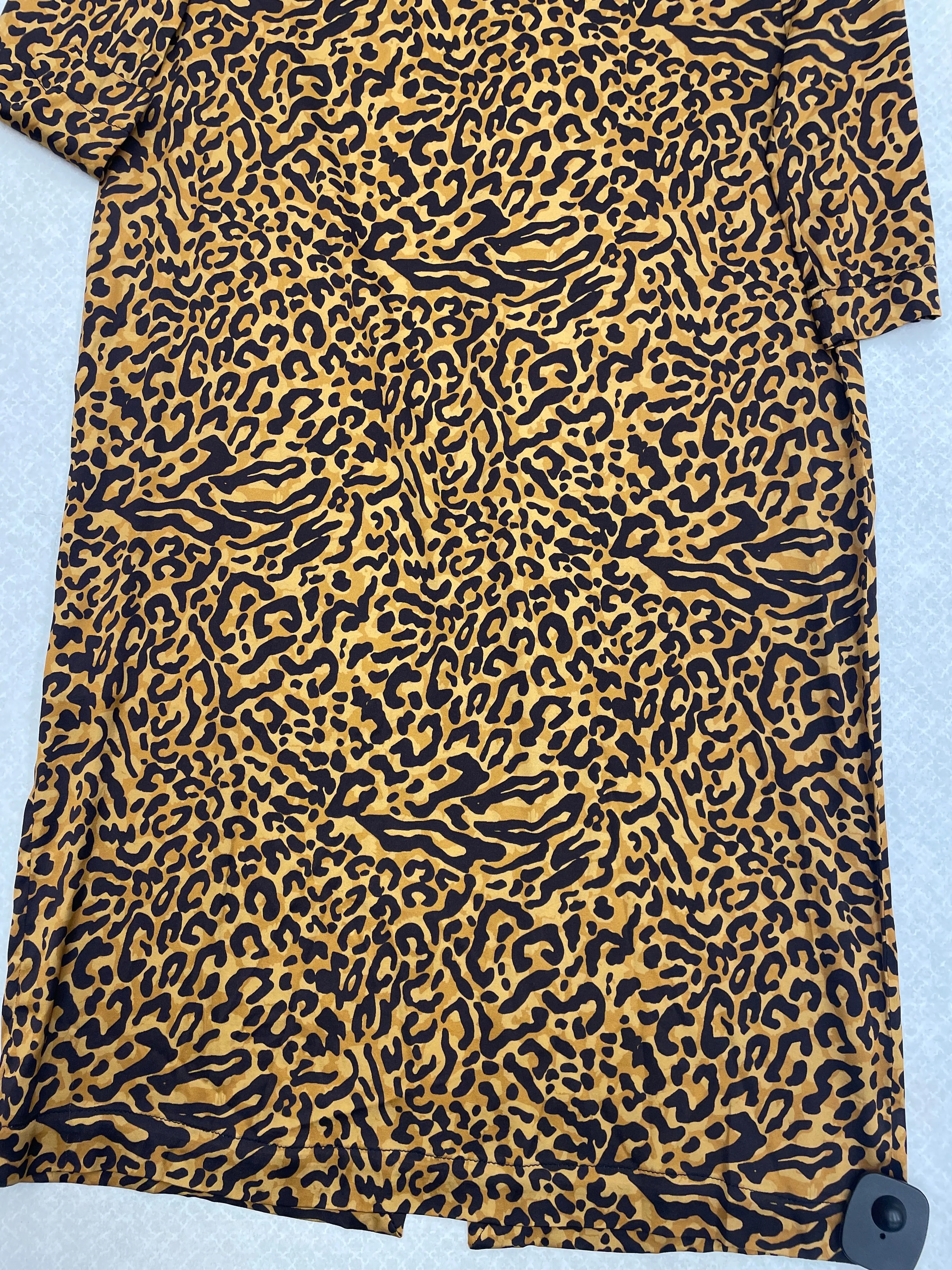 Dress Party Short By Clothes Mentor In Leopard Print, Size: S