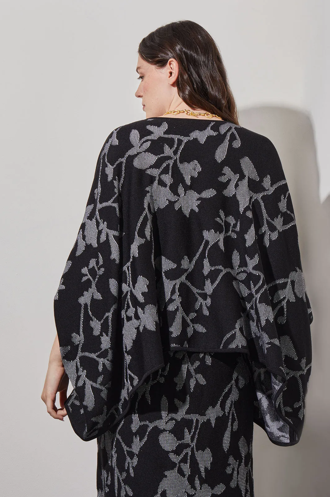 Floral Poncho - Jacquard Soft Knit