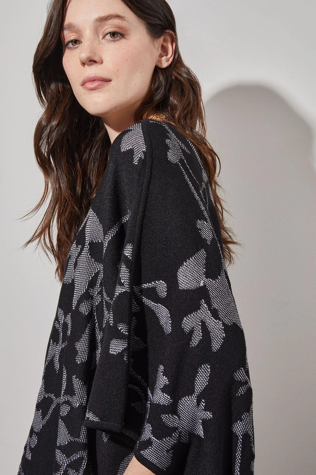 Floral Poncho - Jacquard Soft Knit