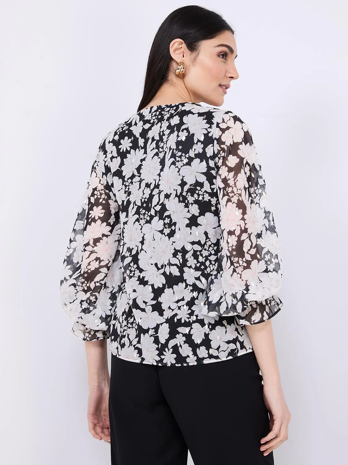 Floral Print Chiffon V-Neck Popover Blouse