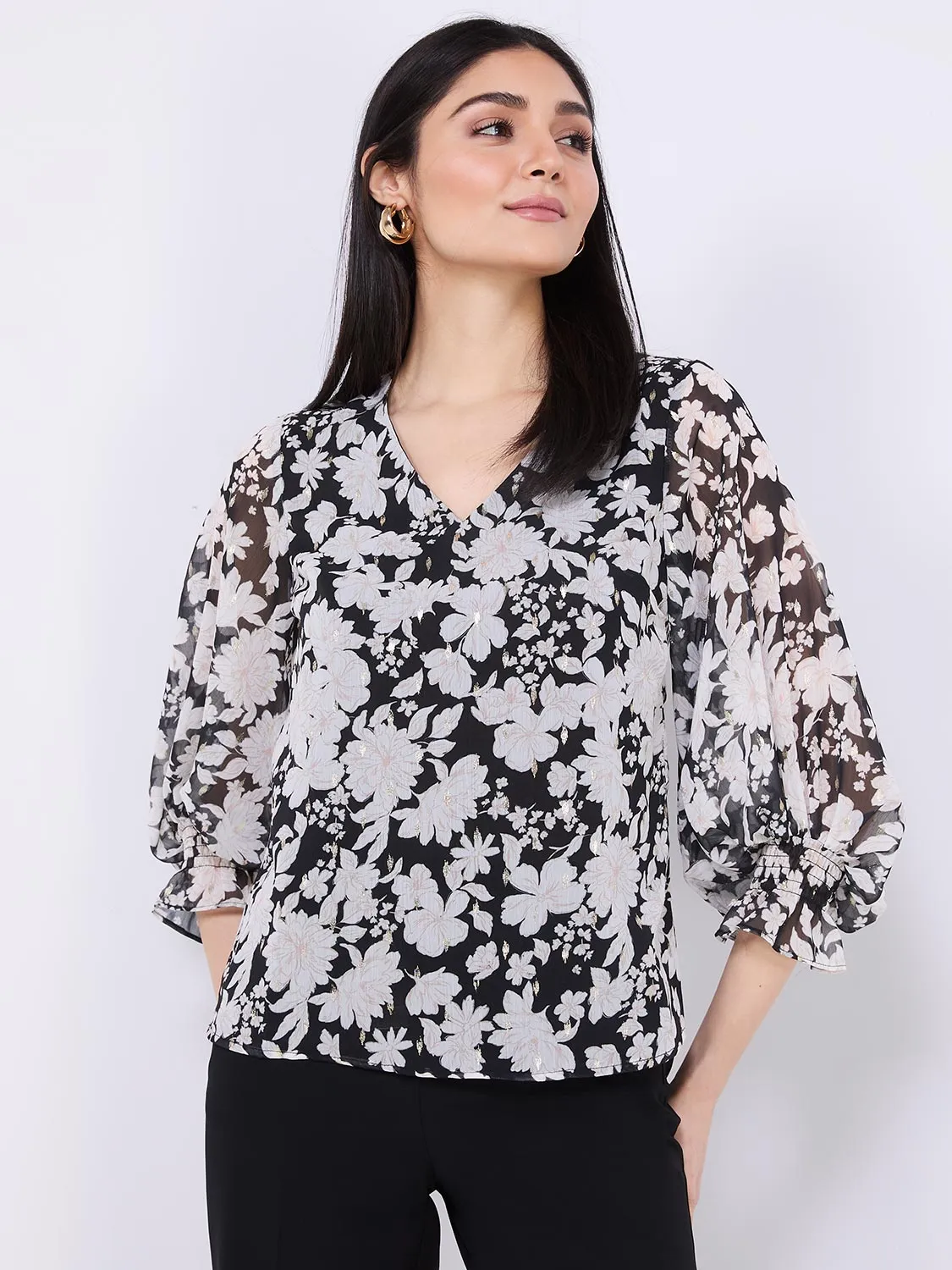 Floral Print Chiffon V-Neck Popover Blouse