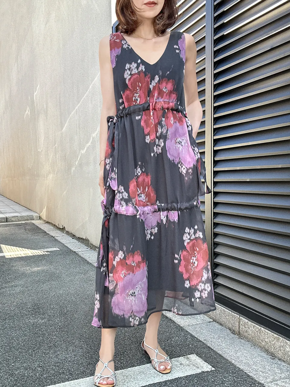 Last Chance! Purple Floral Side Adjusted Tiers Cinched Panel Maxi-Dress