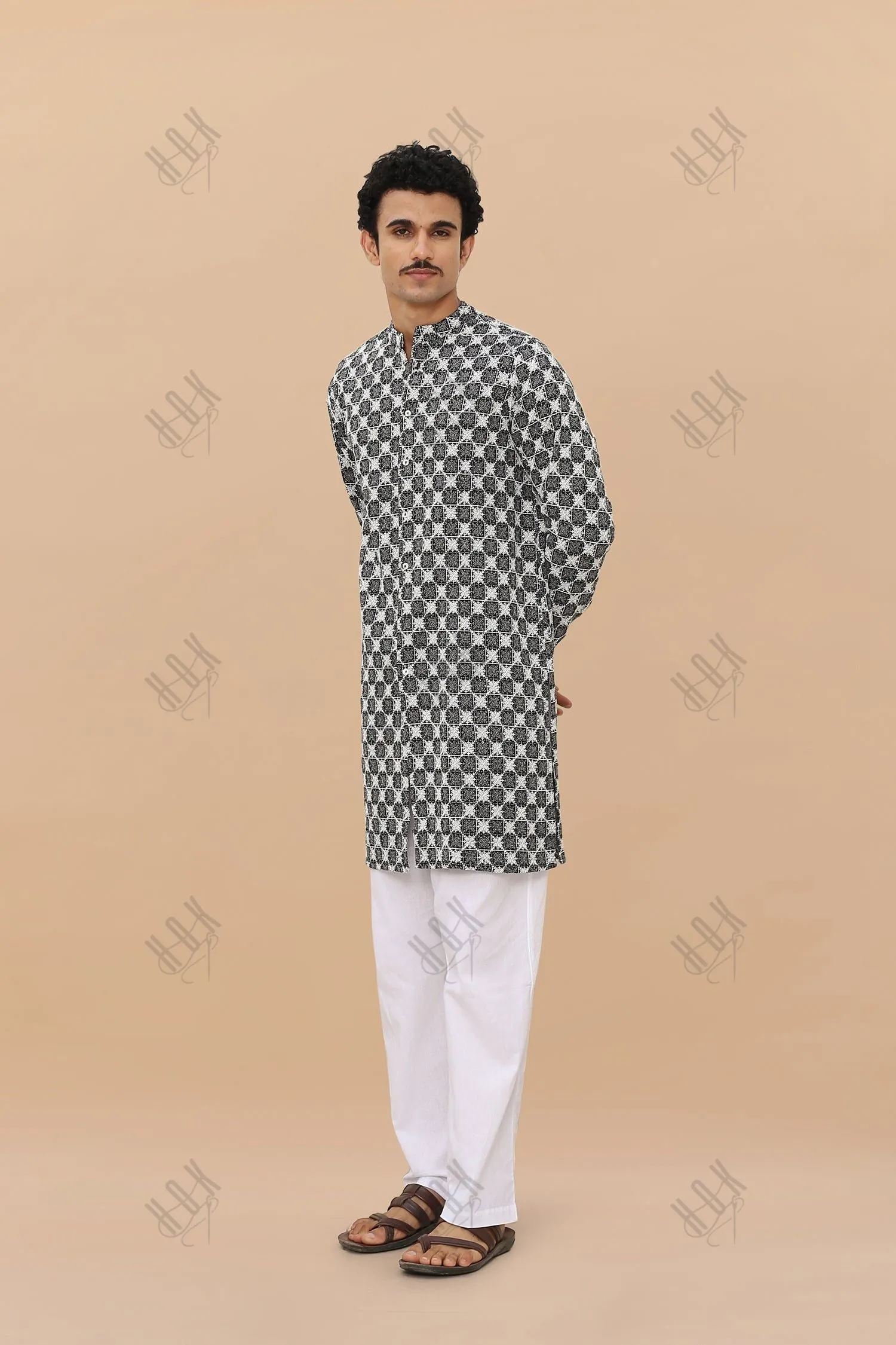 Men's Kurta In Jacquard With Embroidery - Black And White