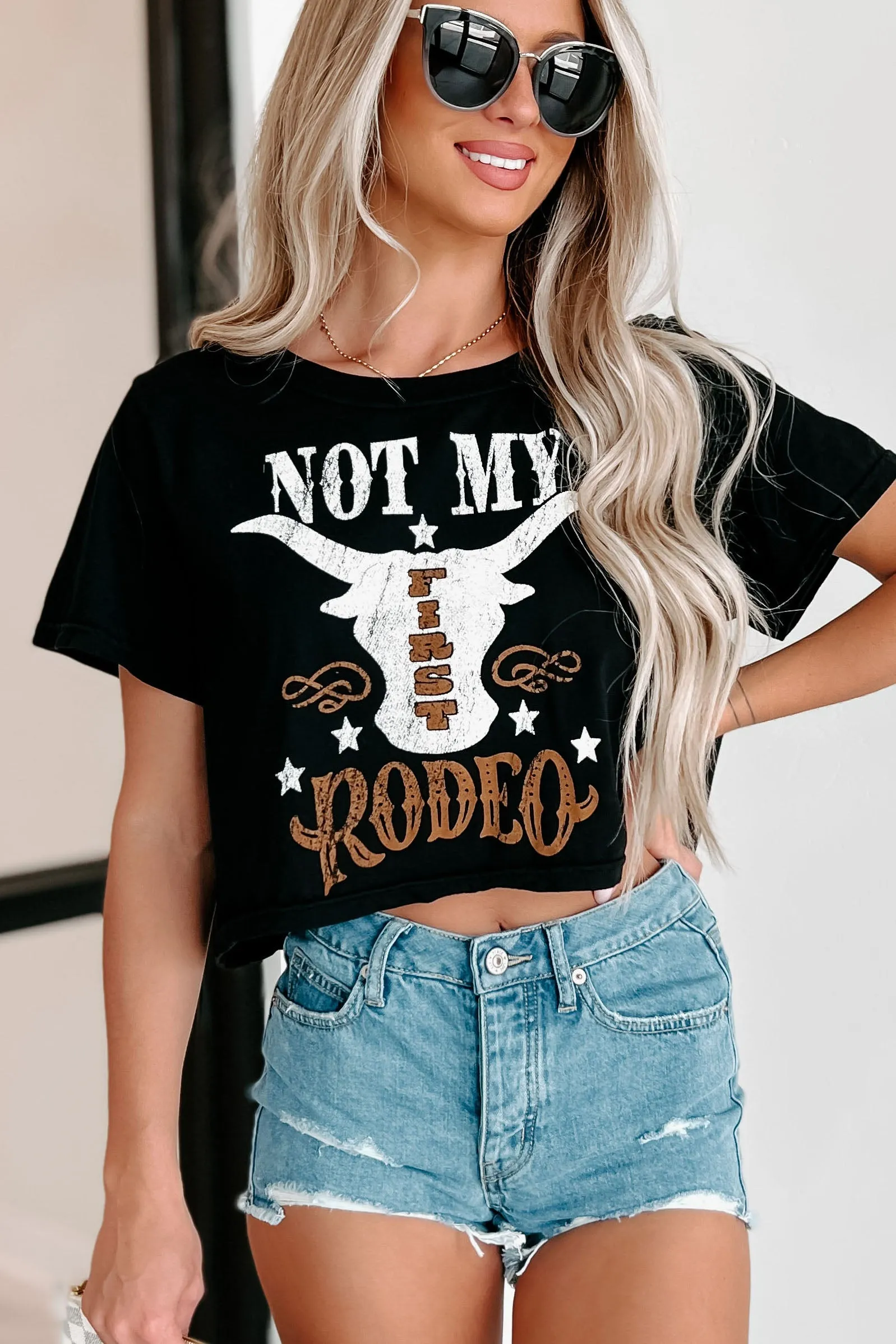 "Not My First Rodeo" Cropped Graphic Top (Black)