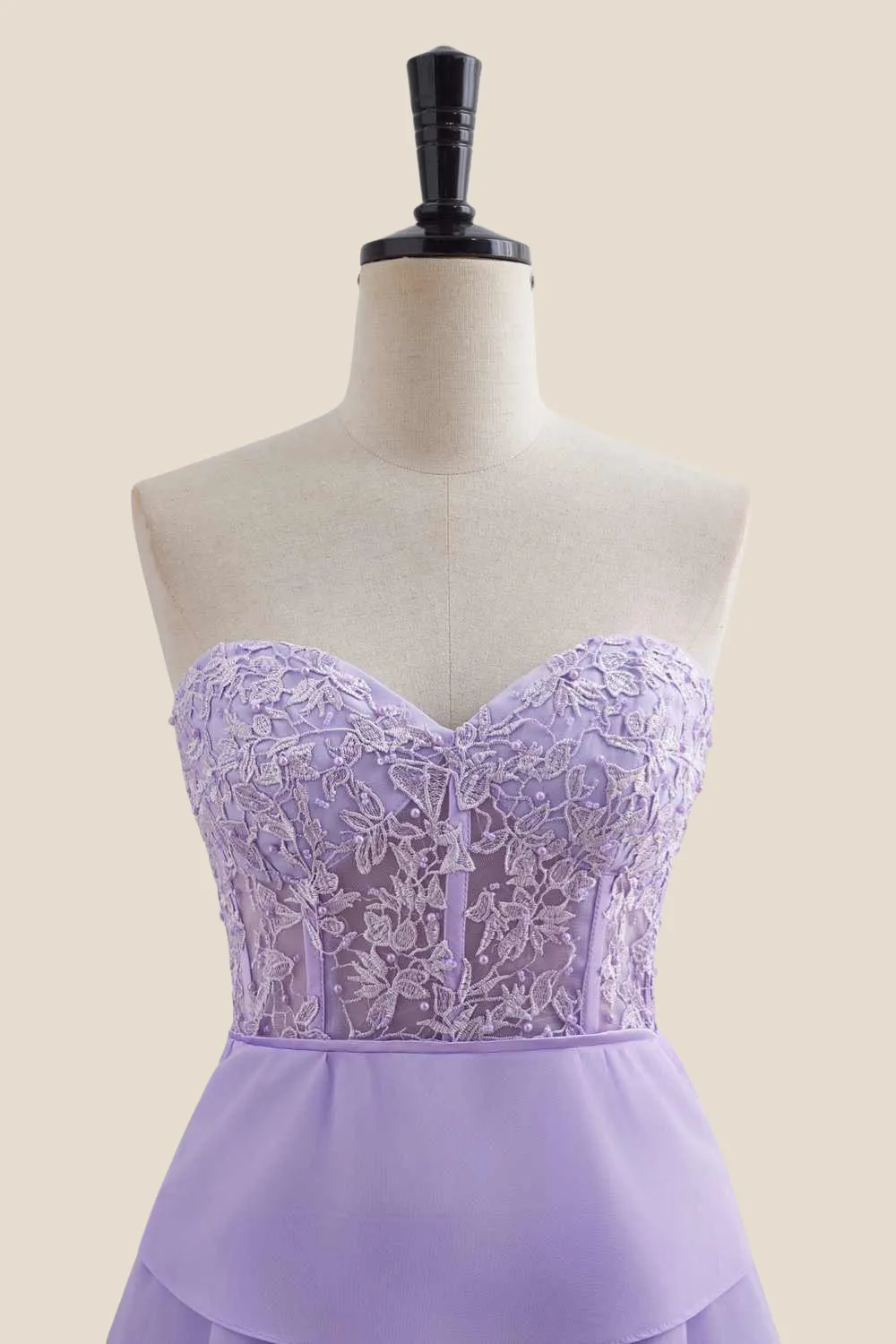 Sweetheart Lavender Appliques Tiered Short Dress