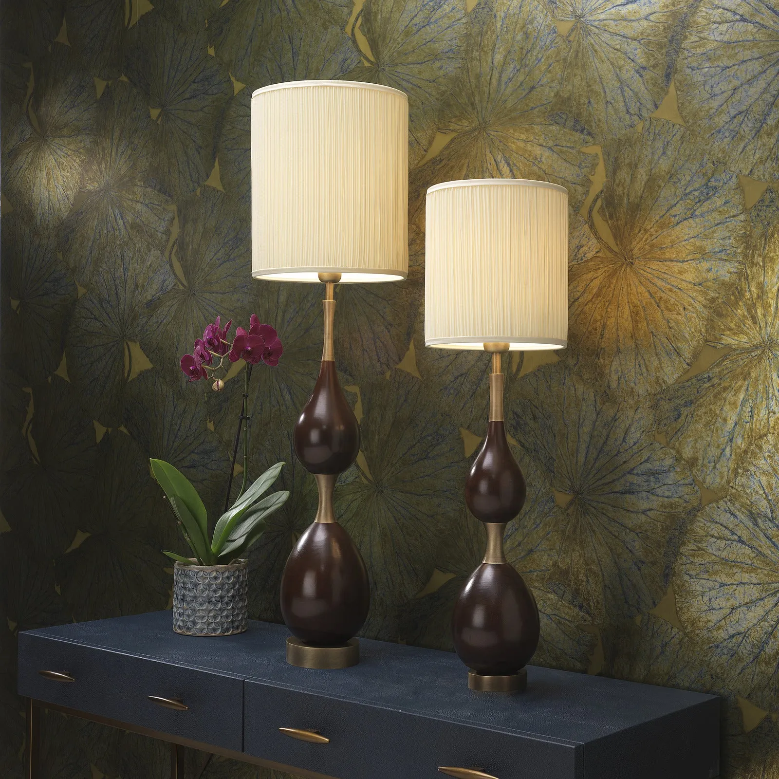 Taylor Table Lamp Medium