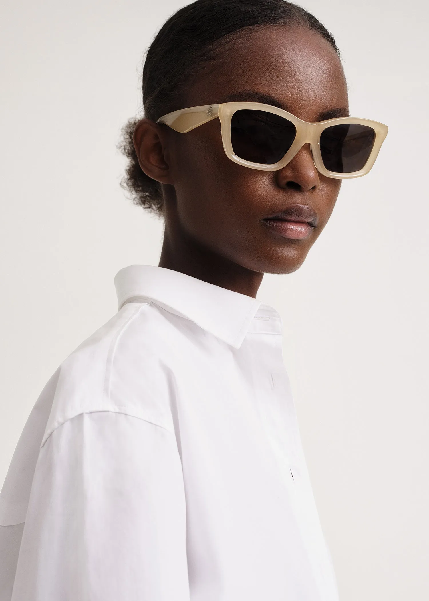 The Classics sunglasses bone